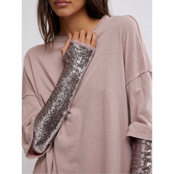 NWT FREE PEOPLE We The Free Mauve Nellie Sequin Twofer Top T Shirt SZ: S - Picture 3 of 9